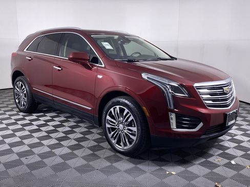 Certified 2018 Cadillac XT5 Premium Luxury image 22