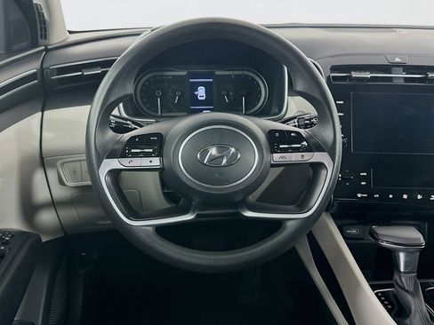 Used 2024 Hyundai Tucson SEL FWD image 18