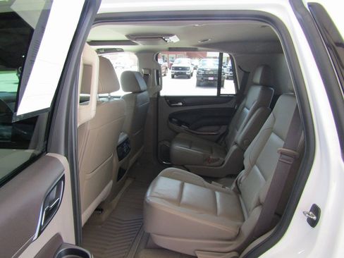 Used 2018 Chevrolet Tahoe Premier image 41