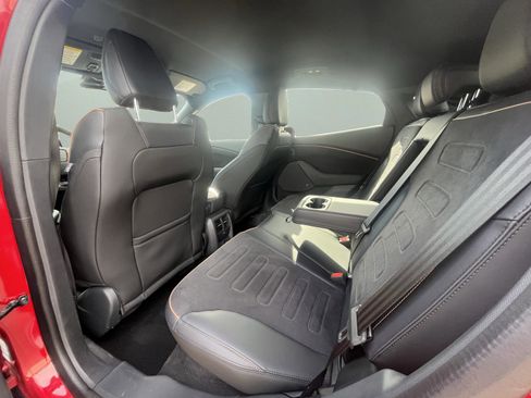 Certified 2021 Ford Mustang Mach-E GT image 31