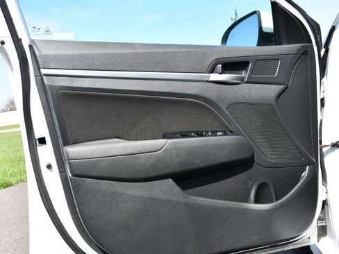 Used 2020 Hyundai Elantra Value Edition w/ Cargo Package (C1) image 10