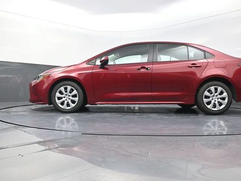 Used 2024 Toyota Corolla LE FWD image 34