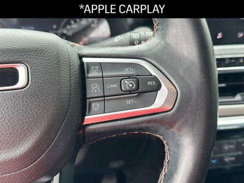 Used 2022 Jeep Compass Limited w/ Mopar Graphics Package image 7