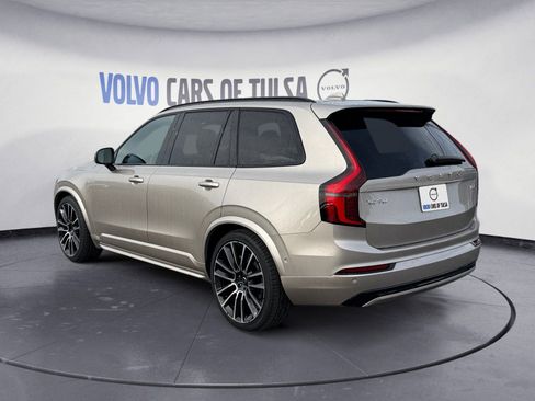 New 2026 Volvo XC90 B6 Ultra w/ Lounge Package image 3