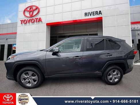 Used 2023 Toyota RAV4 XLE AWD/4WD image 8