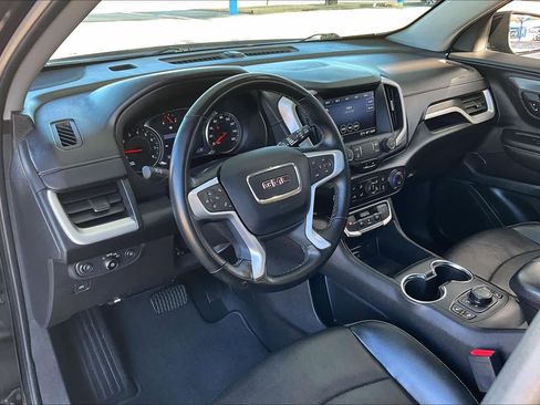 Used 2023 GMC Terrain SLT image 18