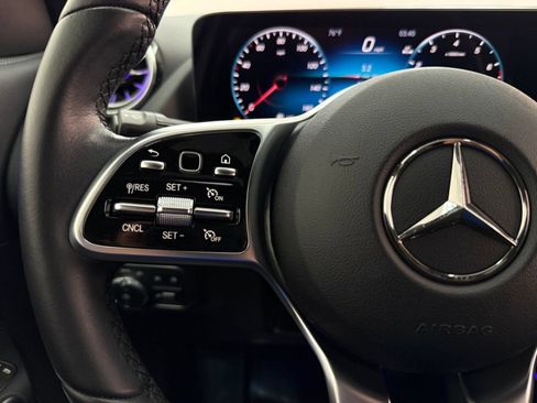 Used 2023 Mercedes-Benz GLA 250 4MATIC w/ Premium Package image 14