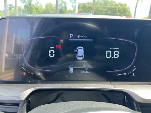 Used 2023 Kia Telluride S FWD image 21