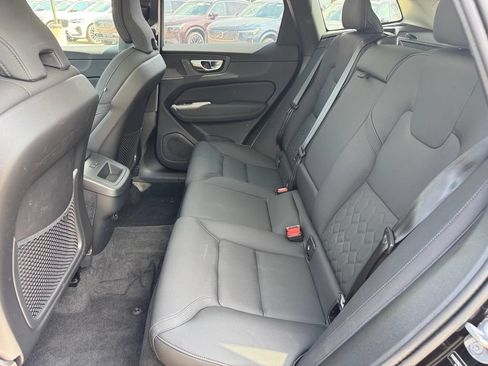 Certified 2026 Volvo XC60 B5 Plus w/ Climate Package AWD/4WD image 9