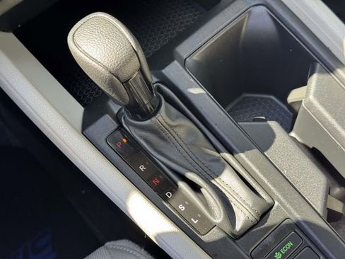 Certified 2024 Honda Accord EX image 28