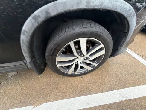 Used 2017 Honda Pilot Elite image 13