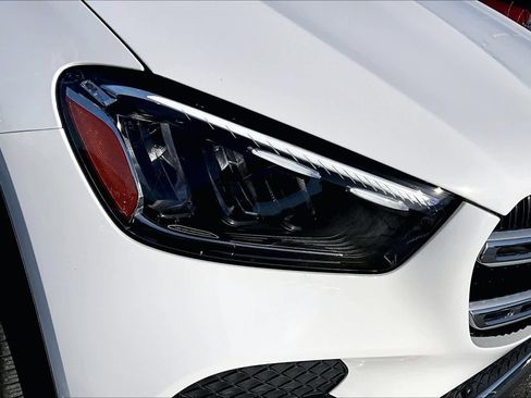 Certified 2025 Mercedes-Benz GLE 450 GLE 450 image 28