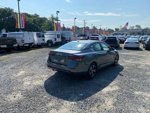 Used 2022 Nissan Sentra SV image 5
