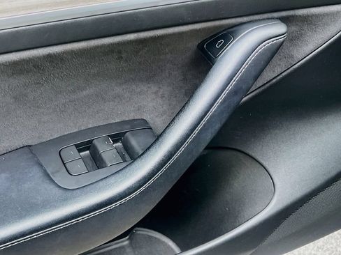 Used 2023 Tesla Model 3 Standard Range RWD image 18
