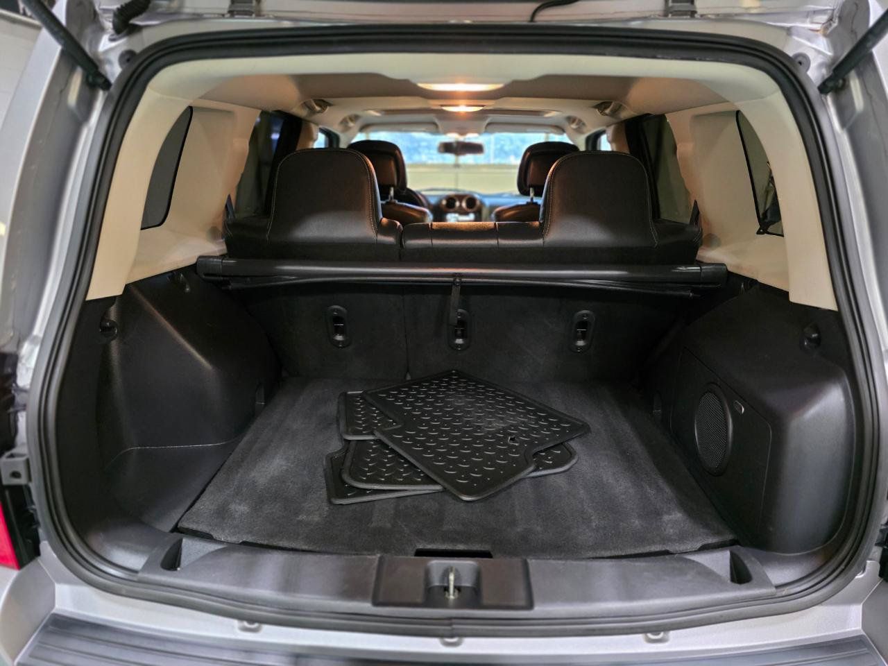 Used 2015 Jeep Patriot High Altitude AWD/4WD image 21