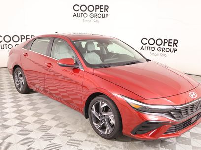 Certified 2025 Hyundai Elantra Limited