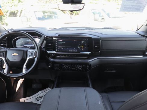 Used 2024 Chevrolet Silverado 3500 LTZ w/ LTZ Plus Package image 27