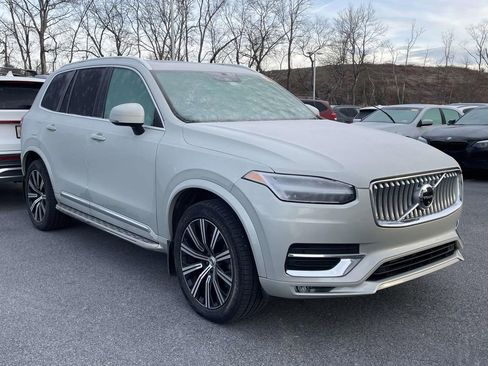 Used 2022 Volvo XC90 T6 Inscription image 1