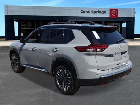 New 2026 Nissan Rogue Platinum w/ Platinum Premium Package image 3