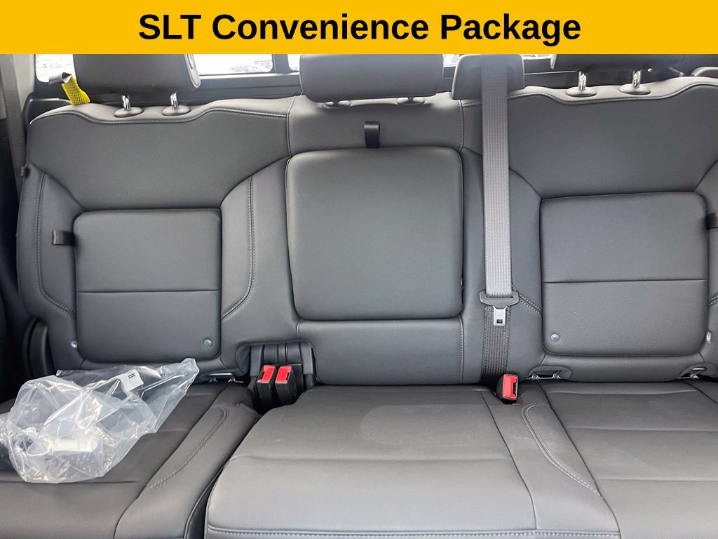 Used 2026 GMC Sierra 1500 SLT AWD/4WD image 14