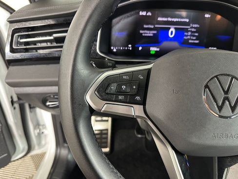 Used 2025 Volkswagen Jetta Sport image 16