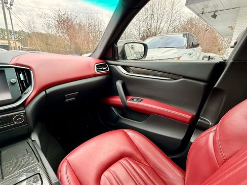 Used 2015 Maserati Ghibli S Q4 image 18
