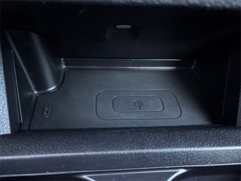 Used 2021 Toyota Tacoma TRD Off-Road w/ Technology Package image 22