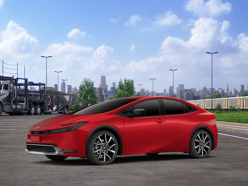 New 2027 Toyota Prius Plug-In Hybrid FWD image 2