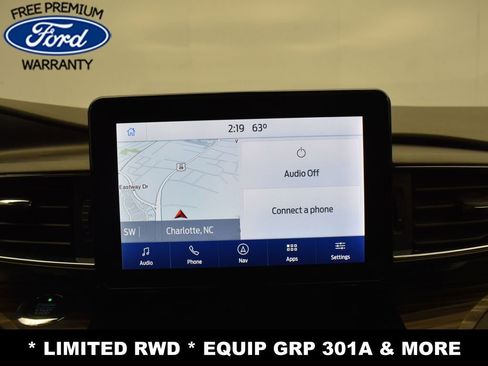 Used 2021 Ford Explorer Limited w/ Equipment Group 301A image 21