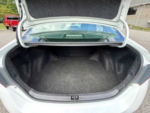 Used 2016 Toyota Corolla S FWD image 22