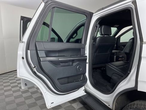 Used 2019 Ford Expedition XLT w/ Equipment Group 201A image 43
