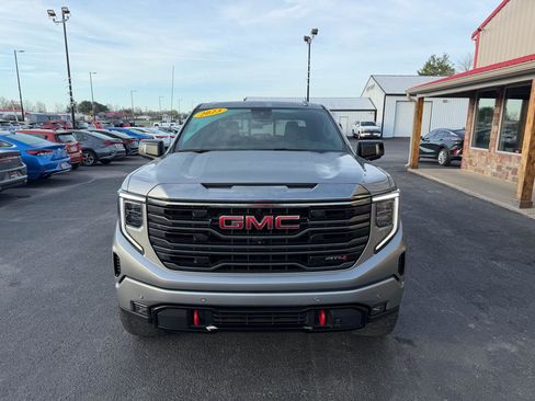 Used 2023 GMC Sierra 1500 AT4 w/ AT4 Premium Package image 12