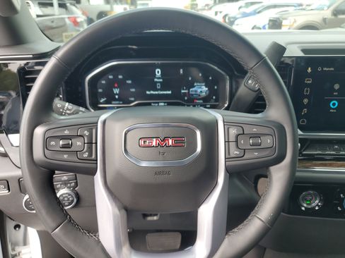Used 2023 GMC Sierra 1500 Elevation image 19