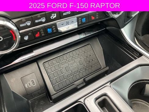 Used 2025 Ford F150 Raptor AWD/4WD image 37