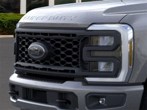 New 2025 Ford F250 Lariat w/ Lariat Ultimate Package image 17