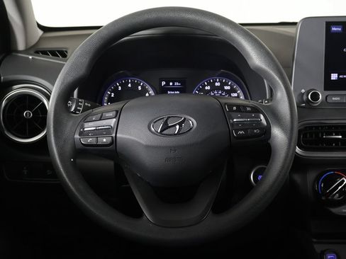 Used 2023 Hyundai Kona SEL AWD/4WD image 32