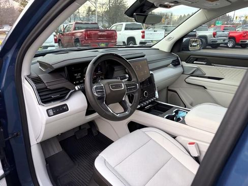 Certified 2024 GMC Acadia Denali w/ Super Cruise Package image 18