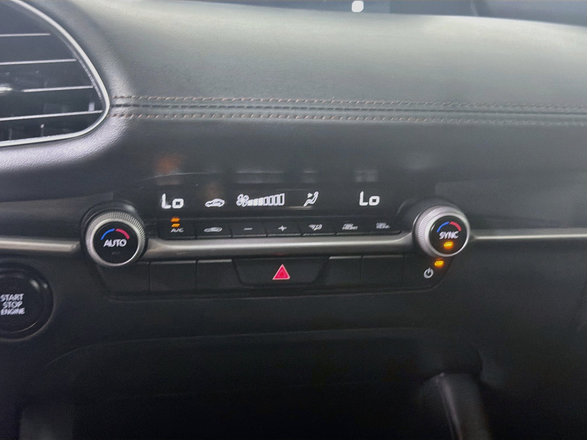 Used 2025 MAZDA MAZDA3 s FWD image 22