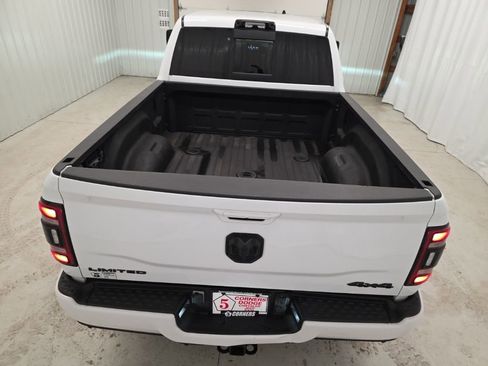 Used 2023 RAM 3500 Limited image 7