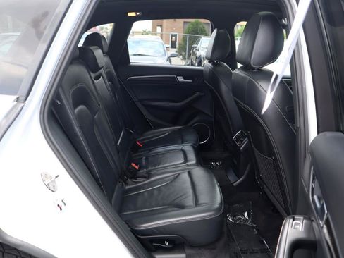 Used 2015 Audi SQ5 Premium Plus w/ Technology Package AWD/4WD image 12