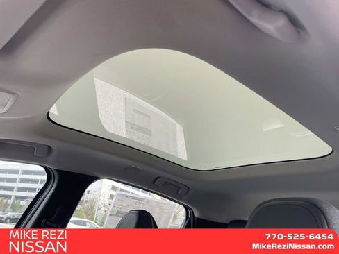 New 2026 Nissan Leaf Platinum+ w/ Cargo Package (Platinum+) image 15