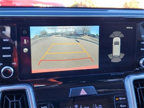 Used 2023 Kia Sorento EX image 24