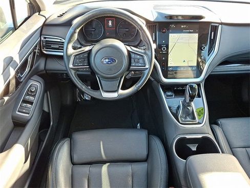 Used 2023 Subaru Outback Limited image 11