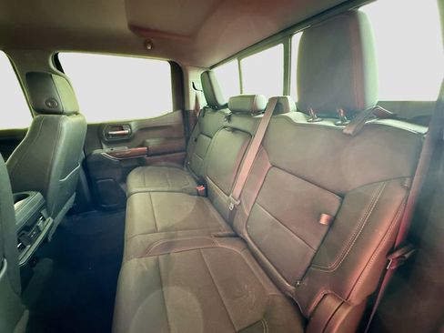 Used 2019 Chevrolet Silverado 1500 LT Trail Boss image 17