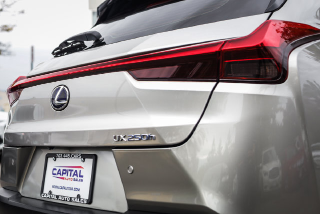 Used 2020 Lexus UX 250h w/ Premium Package AWD/4WD image 25