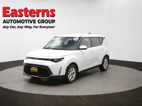 Used 2024 Kia Soul LX w/ Option Group 015 image 52