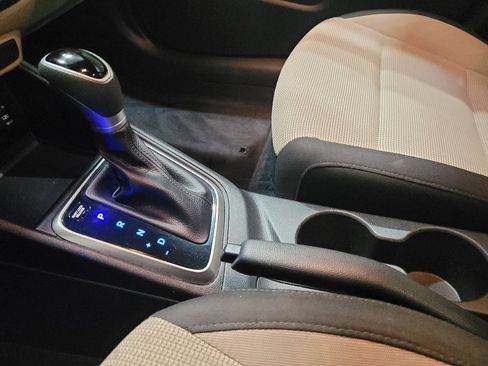 Used 2018 Hyundai Accent SE FWD image 26