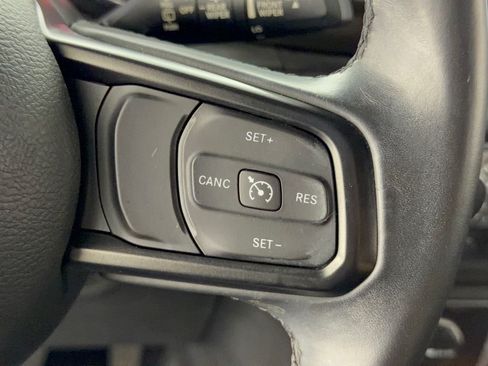 Used 2018 Jeep Wrangler Unlimited Sport S AWD/4WD image 19