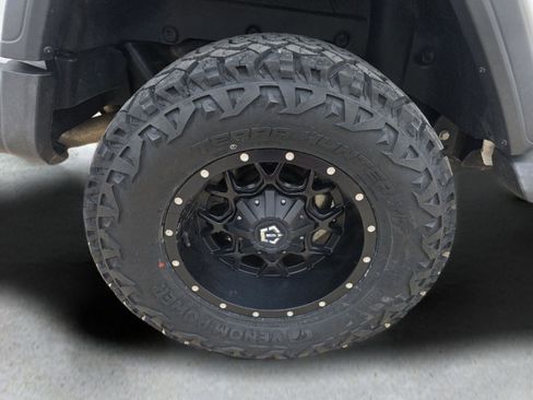 Used 2019 Jeep Wrangler Unlimited Sport S AWD/4WD image 36