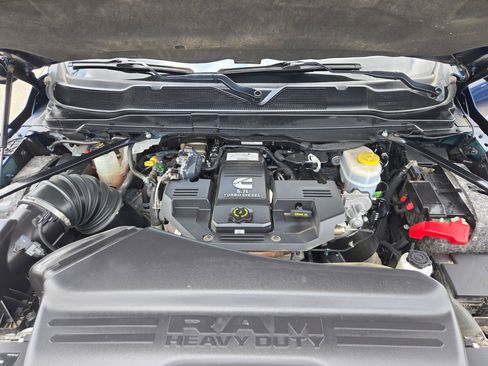 Used 2019 RAM 2500 Laramie image 21